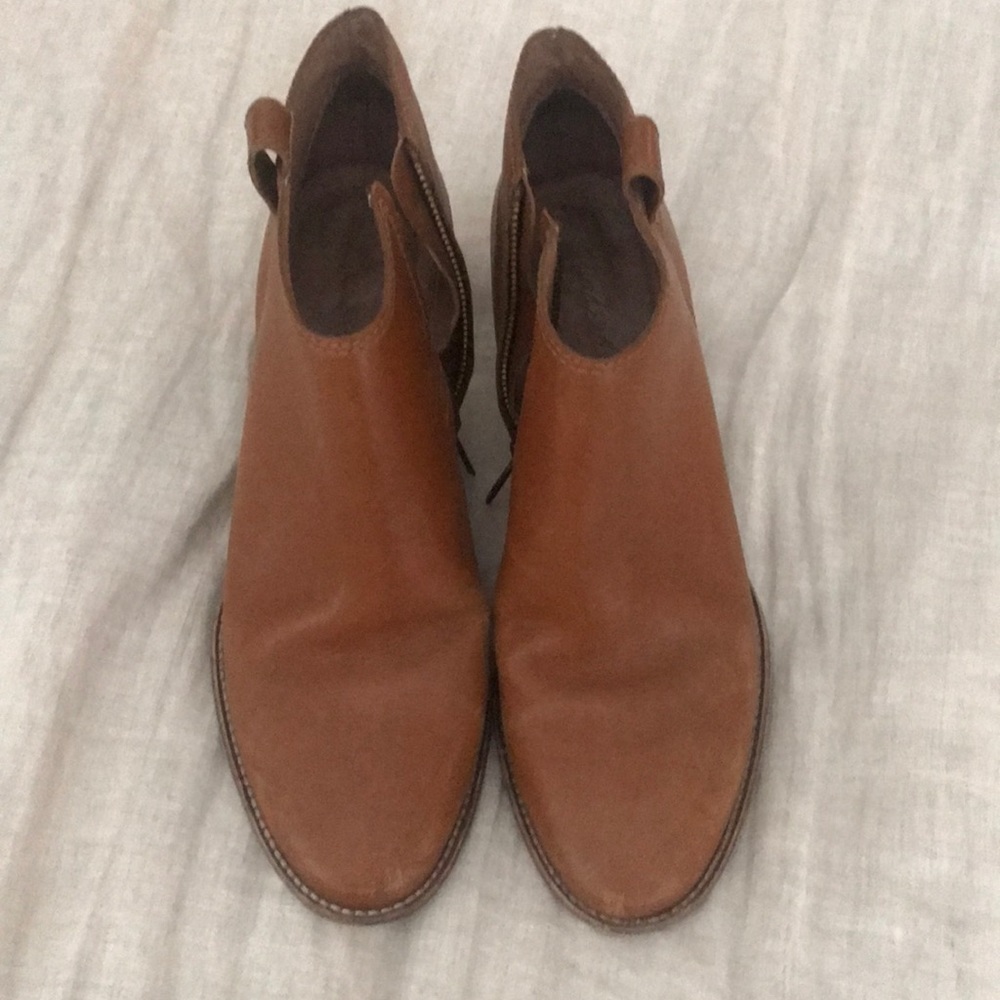 Madewell Billie Boot size 9 in Tan Leather